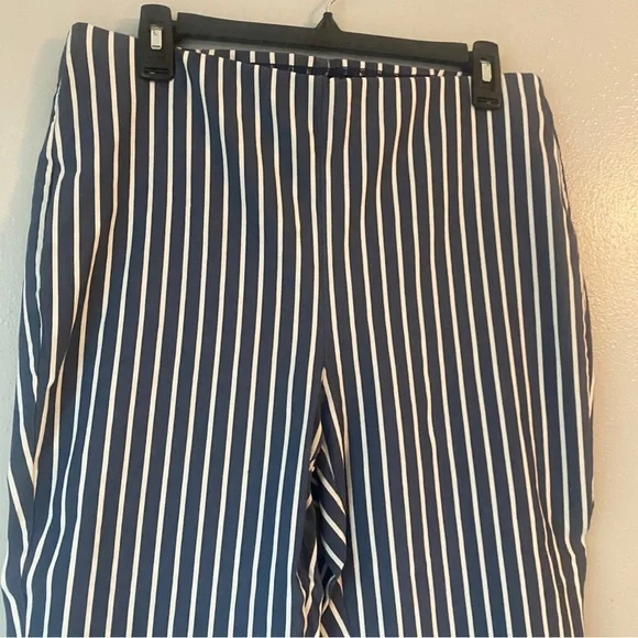 Chico’s Straight leg pants - Picture 3 of 5